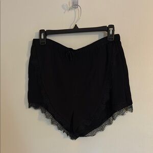 Lovers and friends shorts